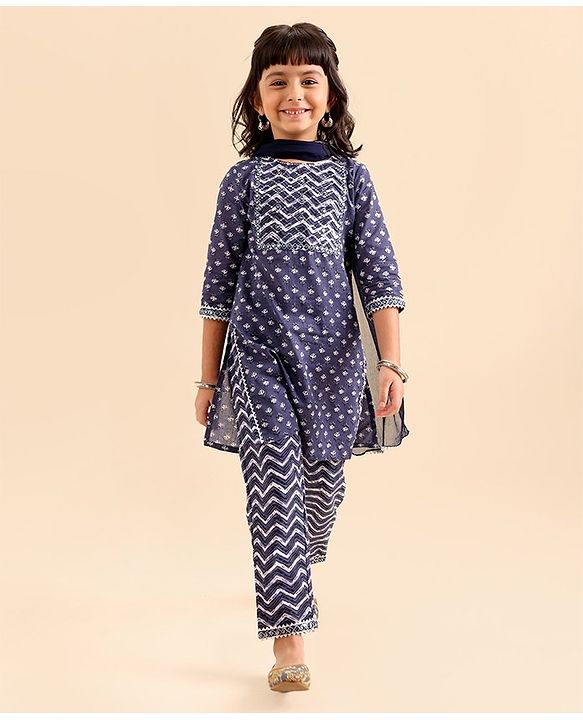 Babyhug Three Forth Sleeves Kurta And Churidar Set With Dupatta Floral Print - Navy Blue