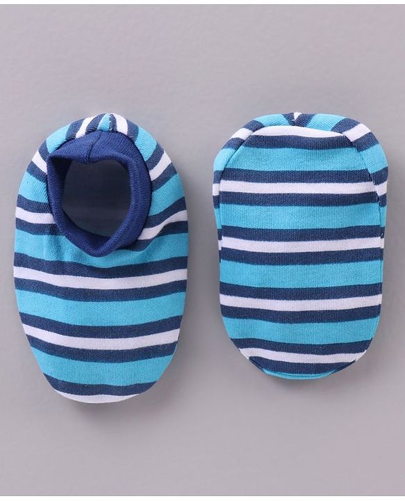 Babyhug 100% Cotton Cap Mittens & Booties Striped Blue - Diameter 11 cm