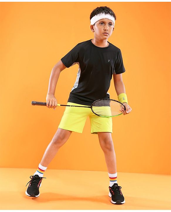 Pine Active High stretch Half Sleeves Solid T-Shirt with Breathable Side Mesh Panel - Black