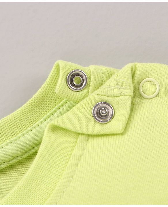 Babyhug Full Sleeves T-Shirt Bears Print - Lime Green