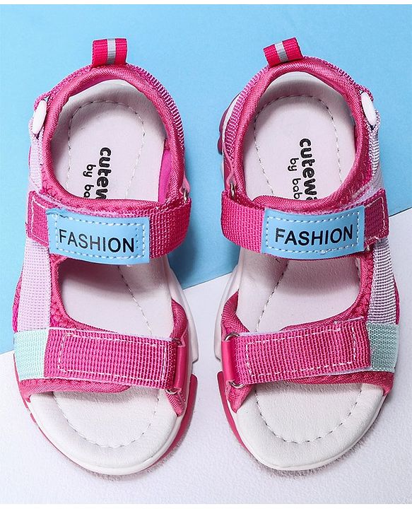 Cute Walk by Babyhug Velcro Sandals Fashion Print - Purple