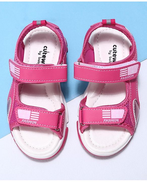 Cute Walk by Babyhug Velcro Sandals Fashion Print  - Peach