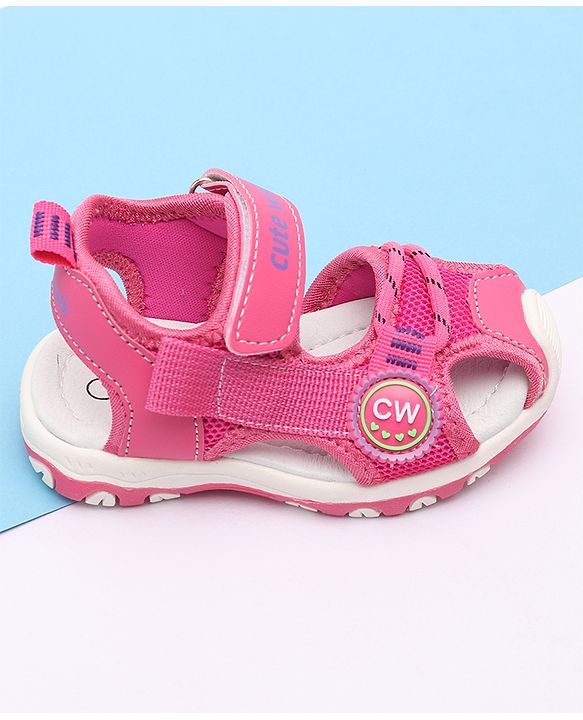 Cute Walk by Babyhug Sandals With Velcro Closure - Fuchsia
