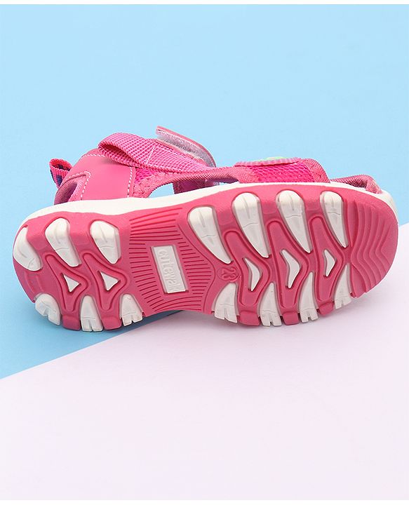 Cute Walk by Babyhug Sandals With Velcro Closure - Fuchsia
