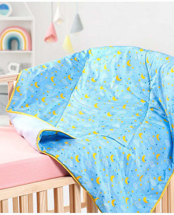 Babyhug Cotton Quilt Moon Print - Blue