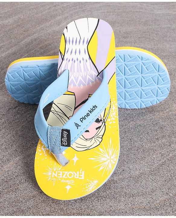 Pine Kids Flip Flops Disney Frozen Print - Yellow