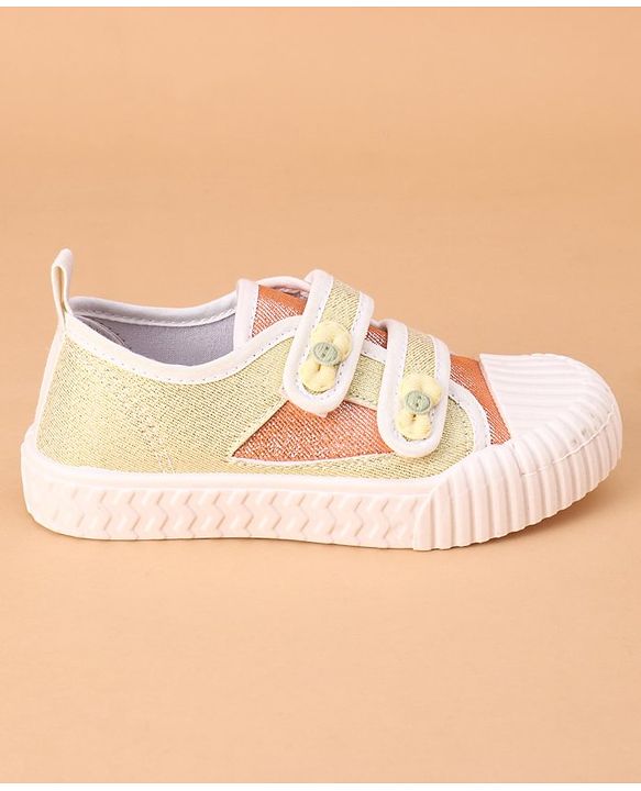 Cute Walk by Babyhug Glitter Casual Shoes with Velcro - Golden