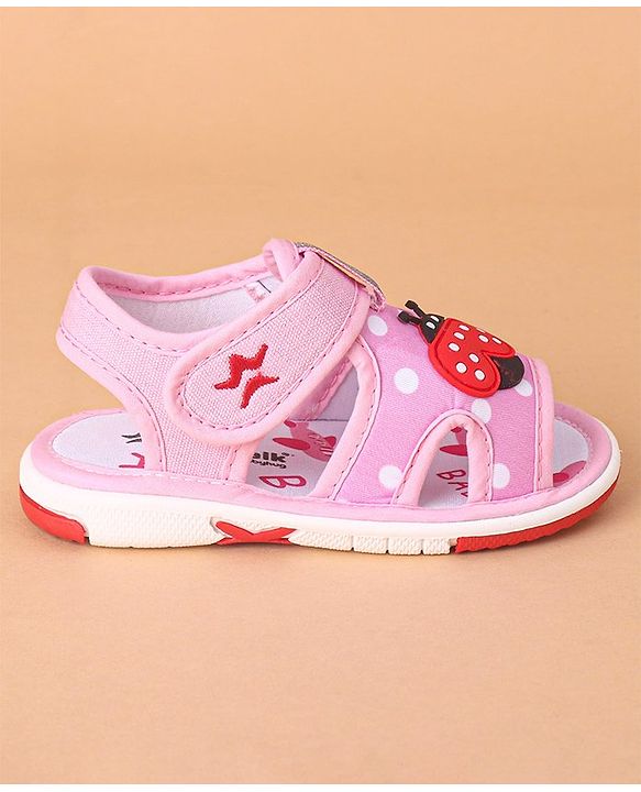 Cute Walk by Babyhug Velcro Closure Sandals Bee Patch - Pink