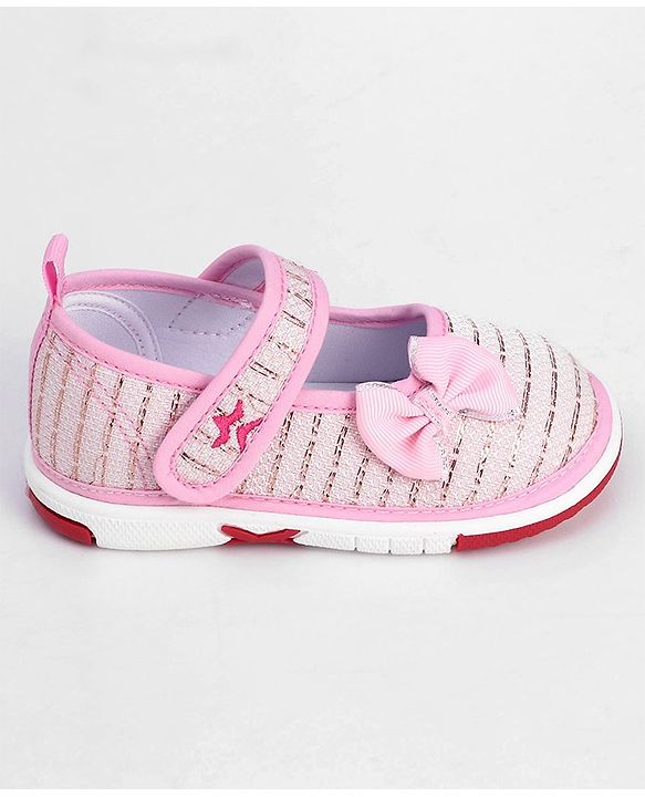Cute Walk by Babyhug Embellished Casual Shoes With Velcro Closure Bow Applique- Pink