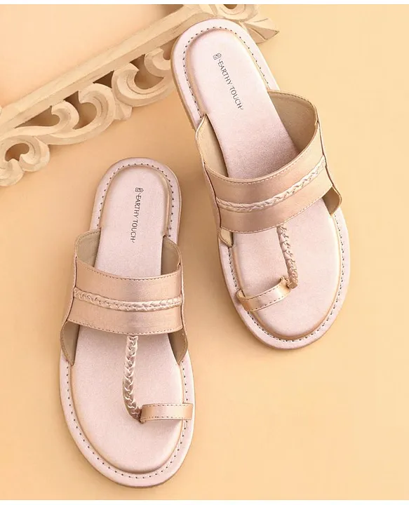 Ladies best sale height chappal