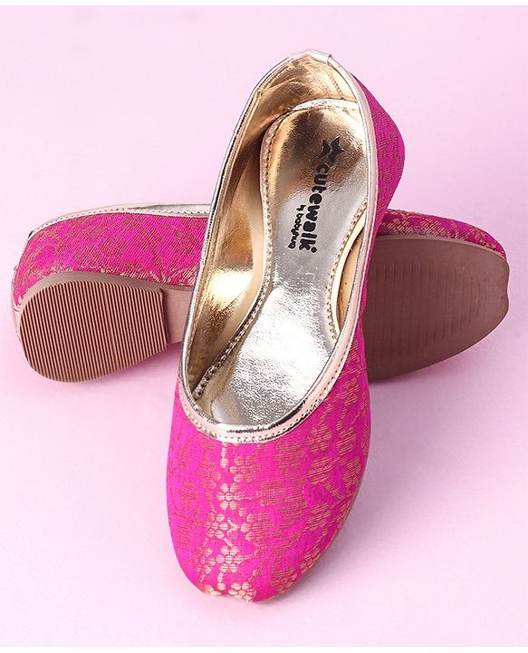 Cute Walk by Babyhug Slip On Sequins Mojaris - Pink