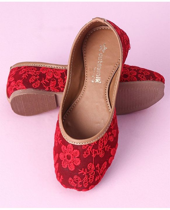 Cute Walk by Babyhug Slip On Embroidered Mojaris - Red