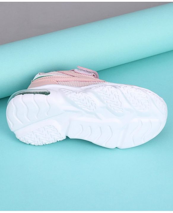 Cute Walk by Babyhug Sports Shoes With Velcro Closure Solid - Pink Green