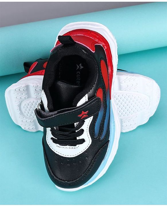 Cute Walk by Babyhug Sneakers With Velcro Closure Solid - Black Blue