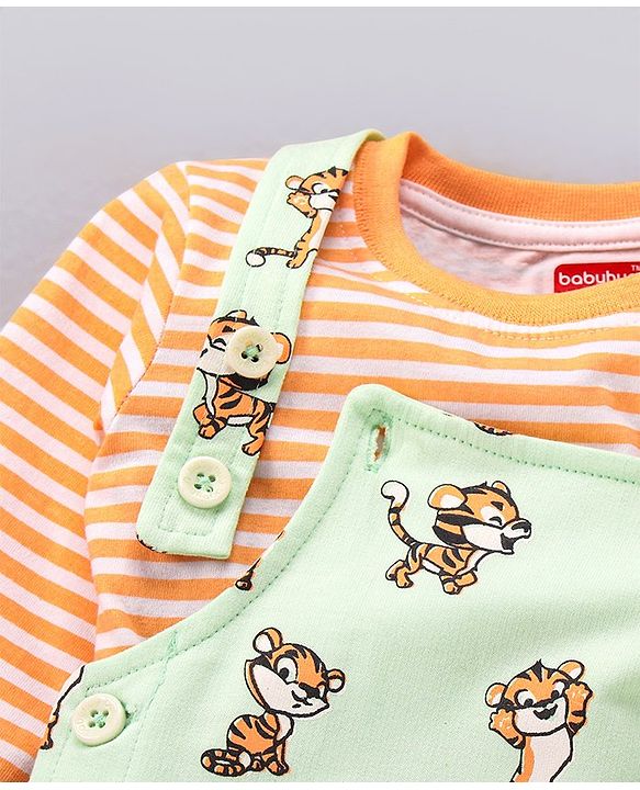 Babyhug Cotton Dungaree and Full Sleeves T-Shirt Set Cat Print - Orange and Green