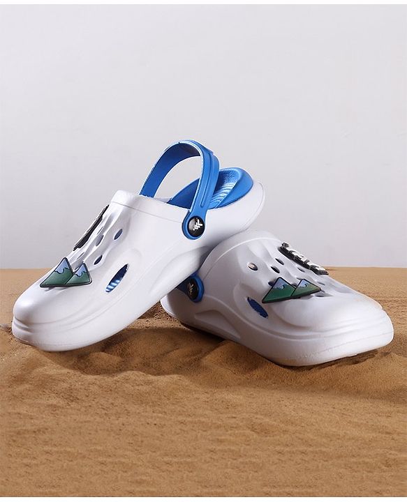 Pine Kids Clogs Mountain And Text Patch - White Blue