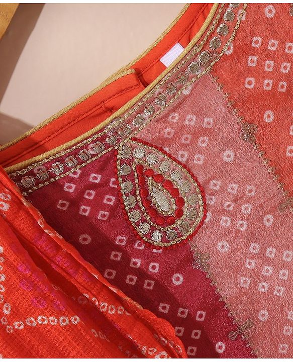 Babyhug Sleeveless Bandhani Choli & Lehenga With Dupatta Zari Detailing - Red Pink