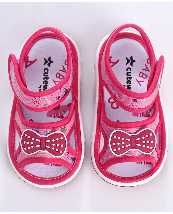 Cute Walk by Babyhug Sandals Bow Applique - Fuchsia