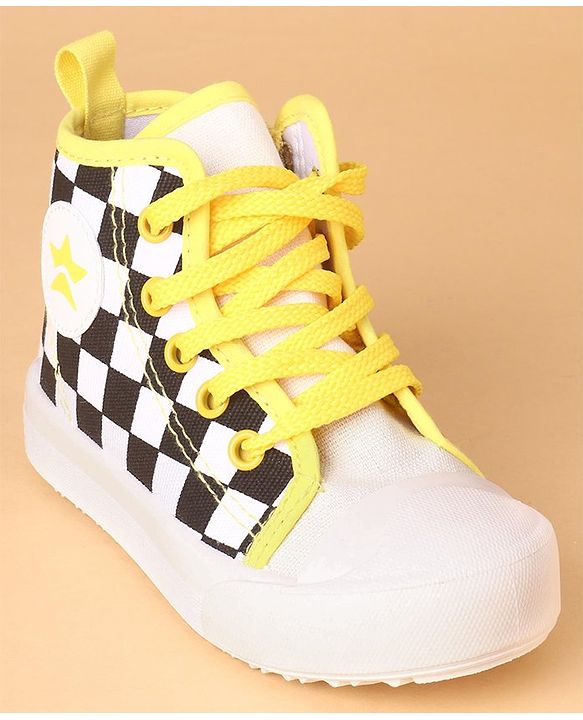 Cute Walk by Babyhug Checks Casual Shoes Lace Tie Up - Yellow