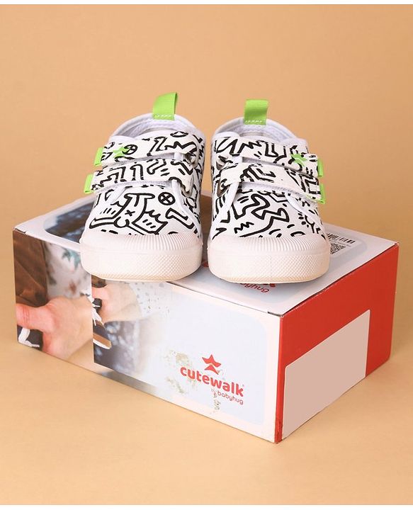 Cute Walk by Babyhug Casual Shoes With Velcro Closure - White