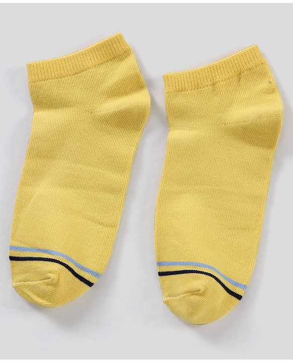 Pine Kids Ankle Length Non-Terry Anti-Microbial Socks Pack of 3 (Colour May Vary)