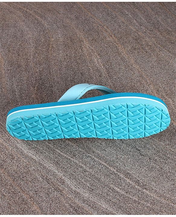 Pine Kids Slip On Style Flip Flops Disney Frozen Print - Blue