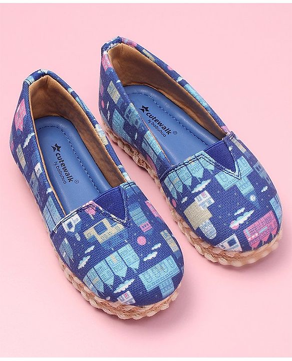Cute Walk by Babyhug Ethnic Wear Mojaris City Print - Blue