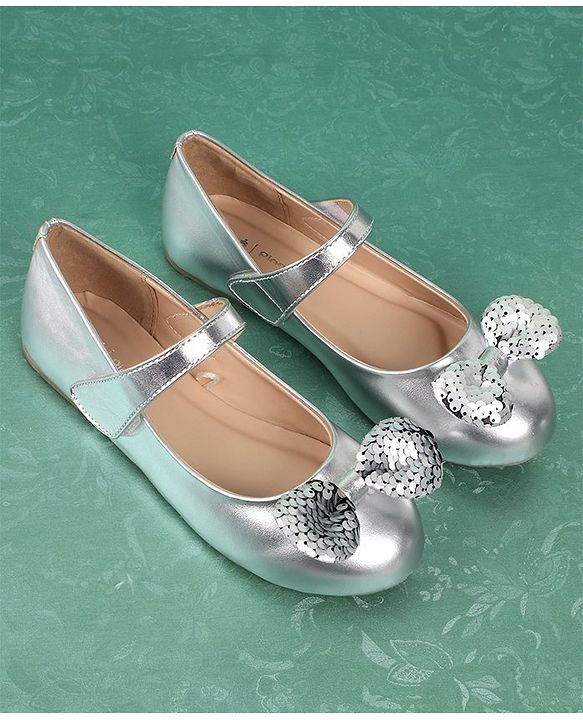 Pine Kids Bellies With Velcro Closure & Bow Applique - Silver