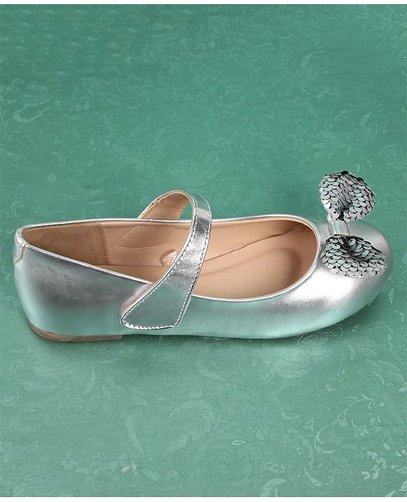 Pine Kids Bellies With Velcro Closure & Bow Applique - Silver