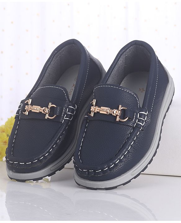 Cute Walk by Babyhug Slip On Solid Formal Shoes with Chain Link - Navy Blue