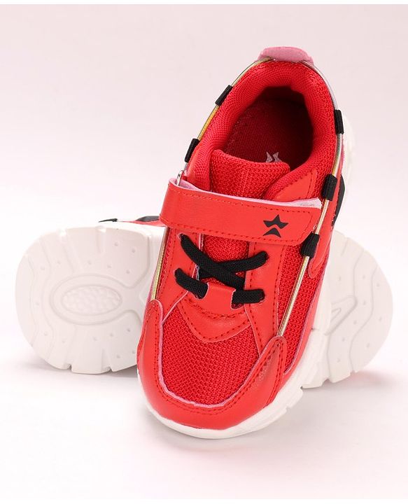 Cute Walk by Babyhug Solid Sneakers with Velcro Closure- Red Black