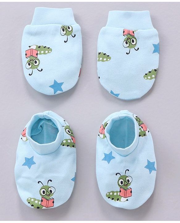 Babyhug 100% Cotton Mittens and Booties Caterpillar Print - Blue