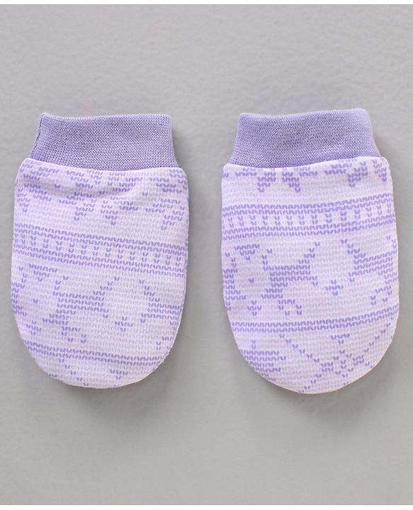 Babyhug 100% Cotton Cap Mitten & Booties Printed Purple- Diameter 11 cm