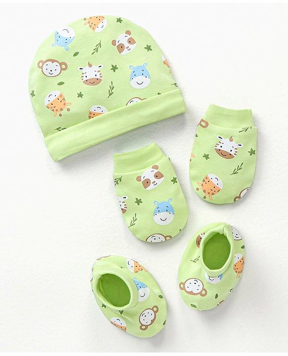 Babyhug 100% Cotton Cap Mittens & Booties Set Cow Giraffe Print - Diameter 10 cm