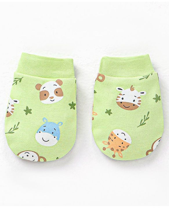 Babyhug 100% Cotton Cap Mittens & Booties Set Cow Giraffe Print - Diameter 10 cm