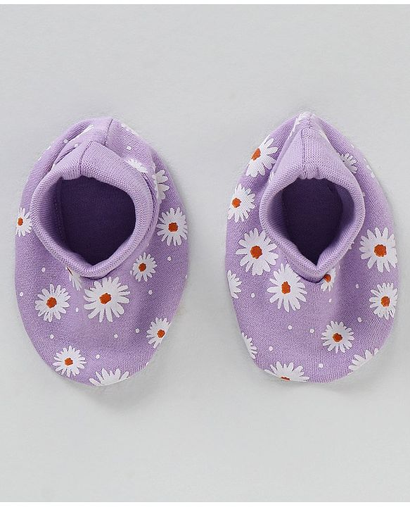 Babyhug 100% Cotton Cap Mittens & Booties Purple - Circumference 35 cm