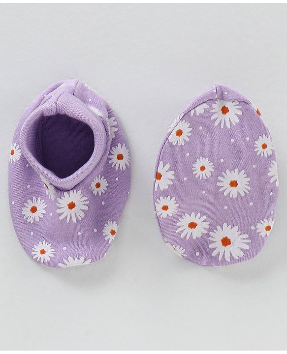 Babyhug 100% Cotton Cap Mittens & Booties Purple - Circumference 35 cm