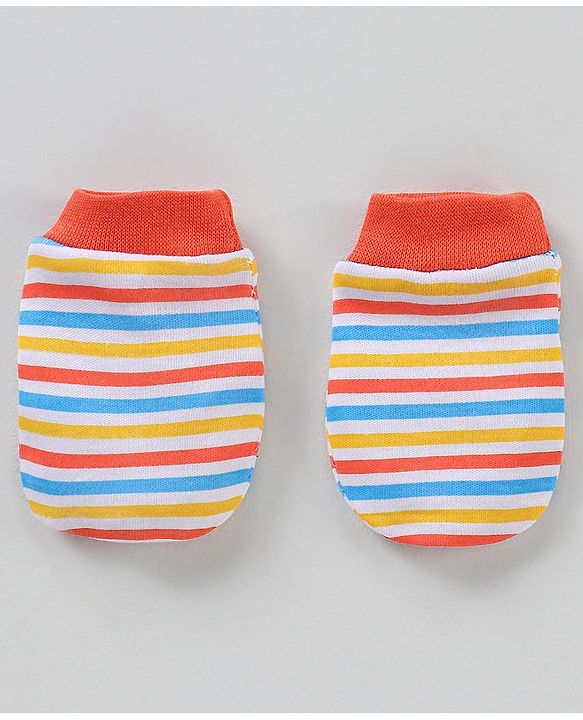 Babyhug 100% Cotton Cap Mittens & Booties Multicolour - Circumference 32 cm