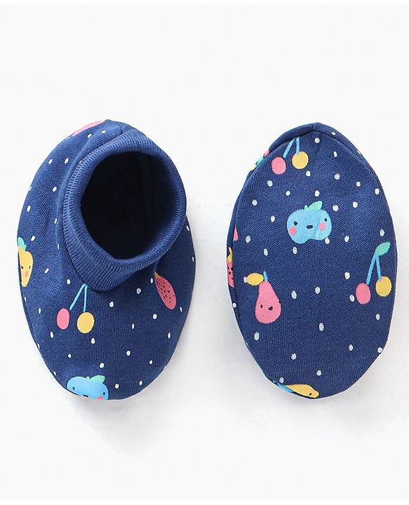 Babyhug 100% Cotton Cap Mittens & Booties Set Fruits Print - Diameter 11 cm