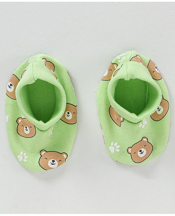 Babyhug 100% Cotton Cap Mittens & Booties Green - Circumference 39 cm