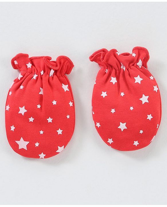Babyhug 100% Cotton Cap Mittens & Booties Star Print Red - Circumference 38 cm