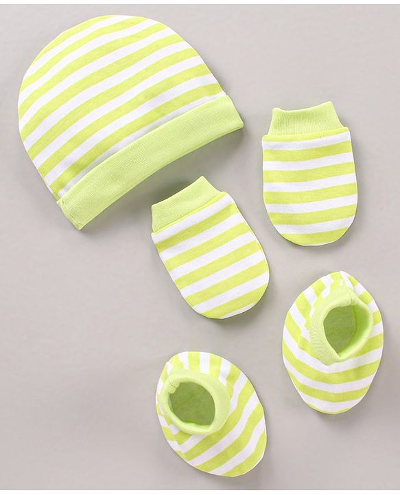Babyhug 100 % Cotton Cap Mittens and Booties Stripes Print Green - Diameter 12 cm