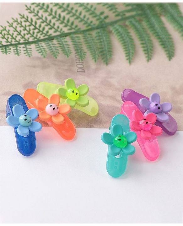Babyhug Free Size Floral Shaped Clips  Pack of 6 - Multicolor