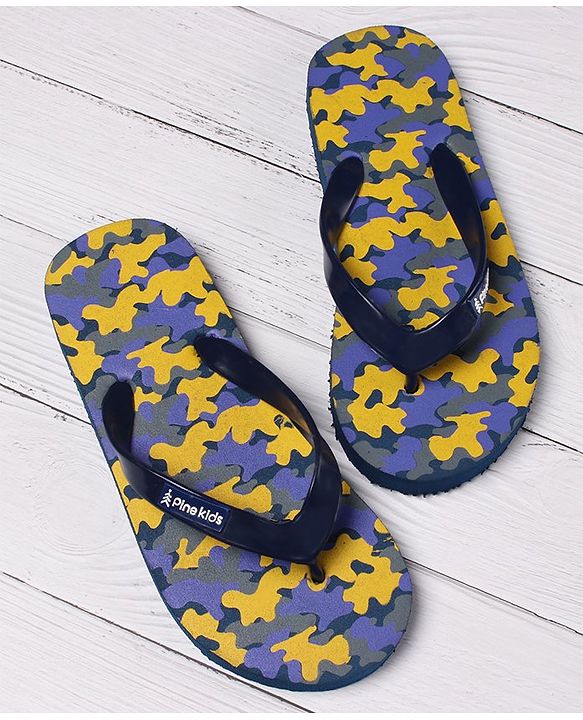 Pine Kids Flip Flops Camouflage Print - Navy Yellow