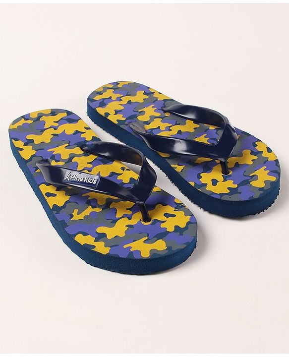 Pine Kids Flip Flops Camouflage Print - Navy Yellow