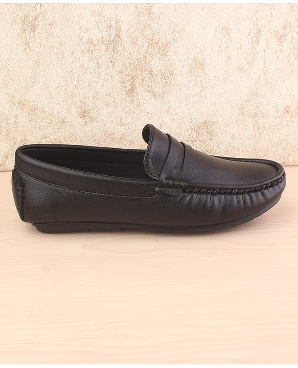 Pine Kids Slip On Round Toe Party Wear Loafers - Black