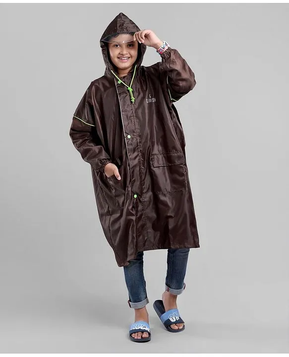 Irstcry raincoat store