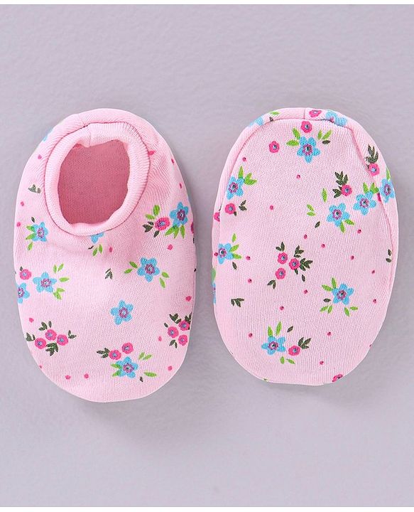 Babyhug 100% Cotton Cap Mittens & Booties Set Floral Print Pink - Circumference 32 cm