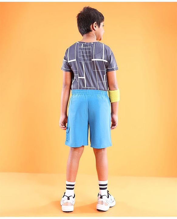 Pine Active Solid Shorts With Pocket- Blue