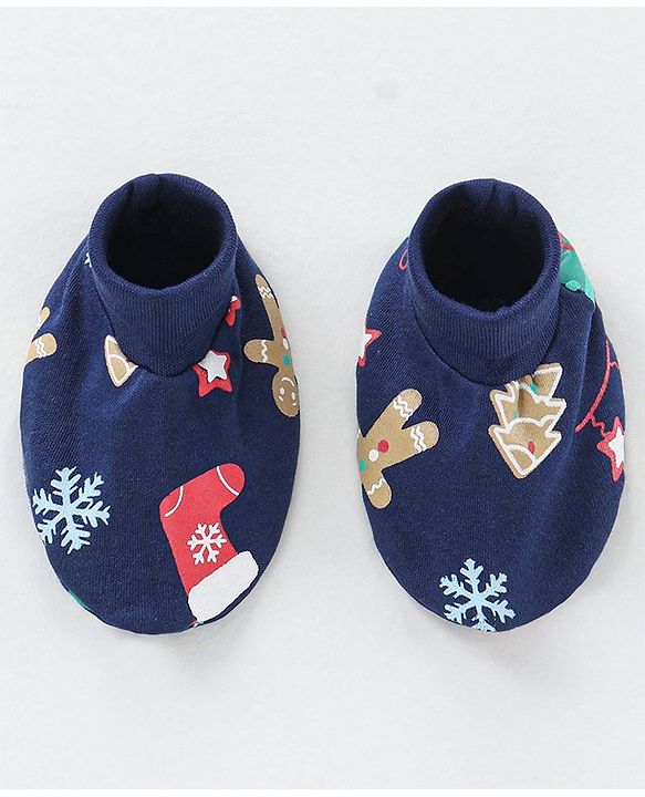Babyhug 100% Cotton Cap Mittens and Booties Tree Print Navy Blue - Diameter 11 cm